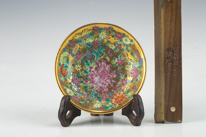 古玩陶瓷創匯·金地粉彩百花不落地紋小盤一對拍賣，當前價格0元