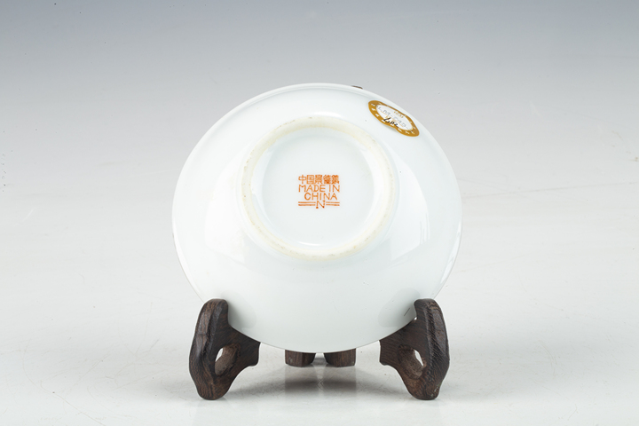 古玩陶瓷創匯·金地粉彩百花不落地紋小盤一對拍賣，當前價格0元