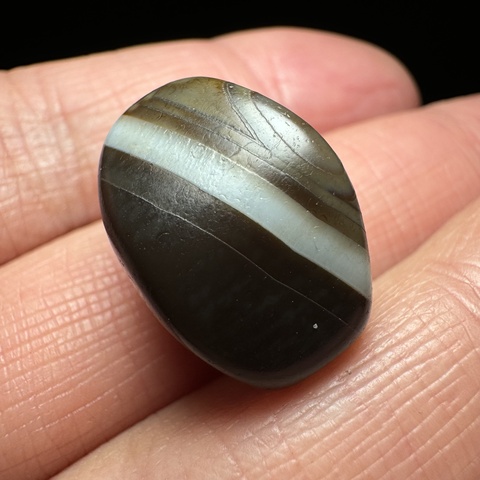 古玩玉器纏絲瑪瑙珠真品鑒賞圖