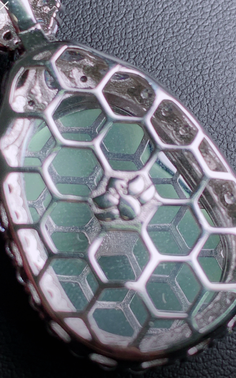 古玩玉器翡翠鑲嵌“年年有余”掛墜真品鑒賞圖