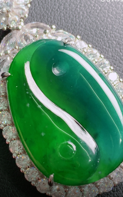 古玩玉器翡翠鑲嵌“年年有余”掛墜真品鑒賞圖