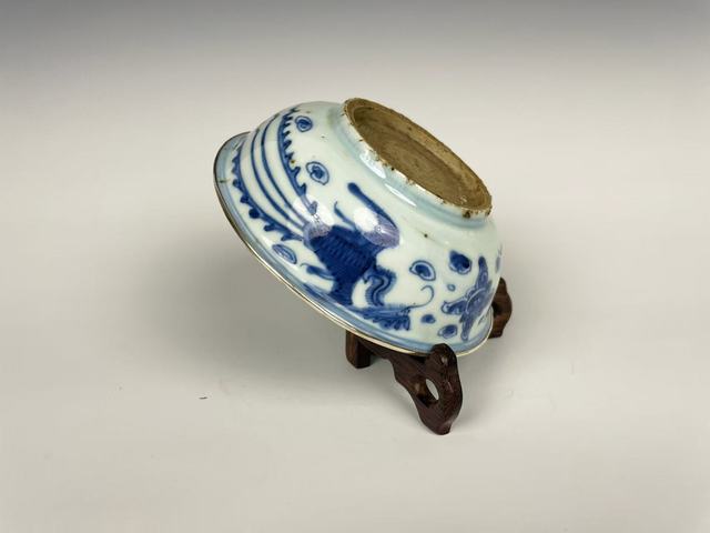 古玩陶瓷明萬歷·青花雙鳳紋淺腹碗拍賣，當前價格0元