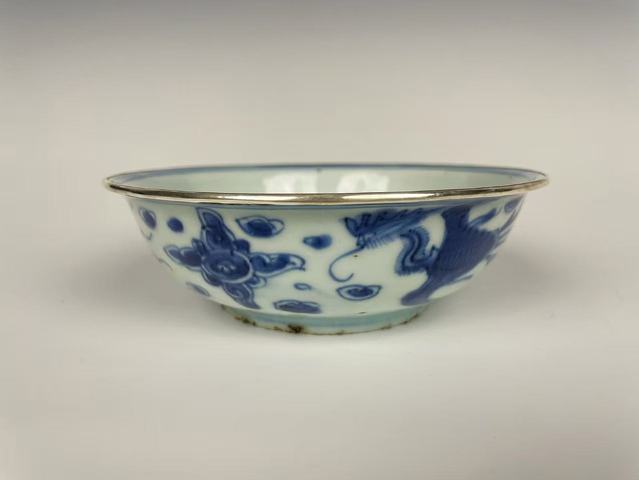 古玩陶瓷明萬歷·青花雙鳳紋淺腹碗拍賣，當前價格0元