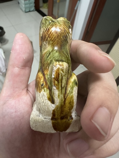 古玩陶瓷獅子真品鑒賞圖