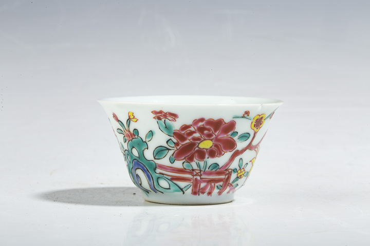 古玩陶瓷特價(jià)放漏 清雍正·粉彩花鳥紋杯碟一套拍賣,當(dāng)前價(jià)格780元