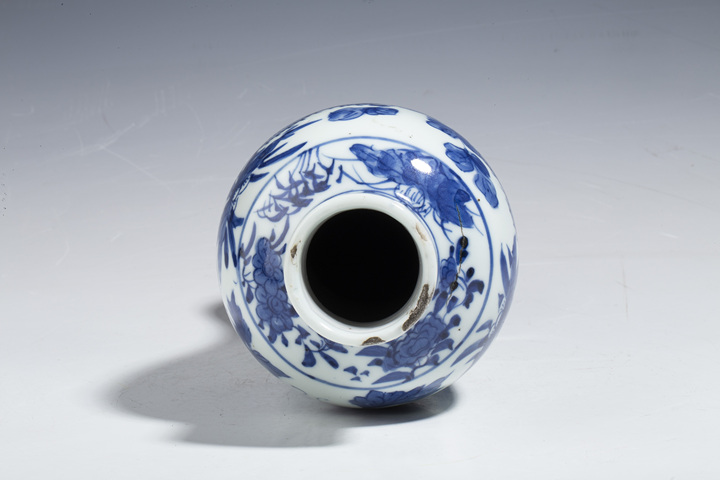 古玩陶瓷清光緒·青花龍穿花紋雞腿瓶拍賣，當前價格3680元